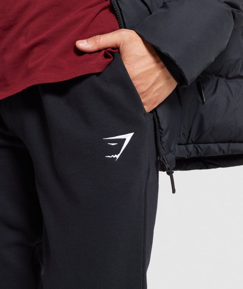 Men's Gymshark Crest Jogger Black | CA 7A8635